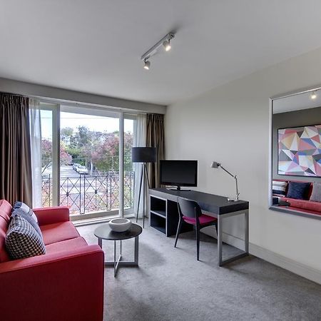 Adina Apartment Hotel South Yarra Мелбърн Екстериор снимка