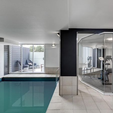 Adina Apartment Hotel South Yarra Мелбърн Екстериор снимка