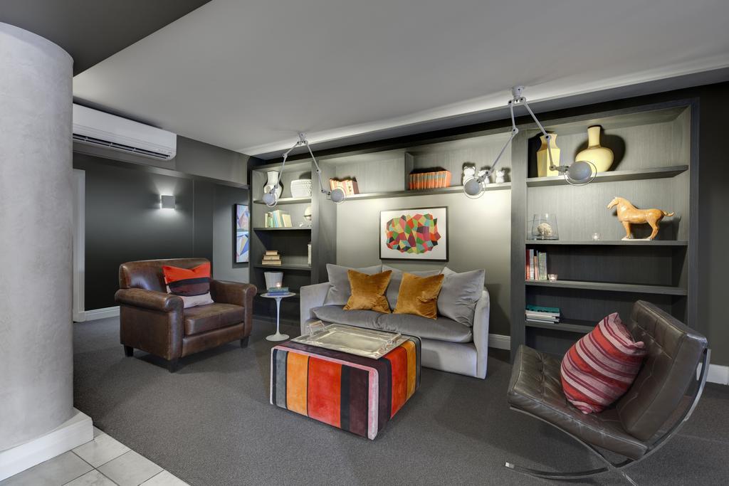 Adina Apartment Hotel South Yarra Мелбърн Екстериор снимка